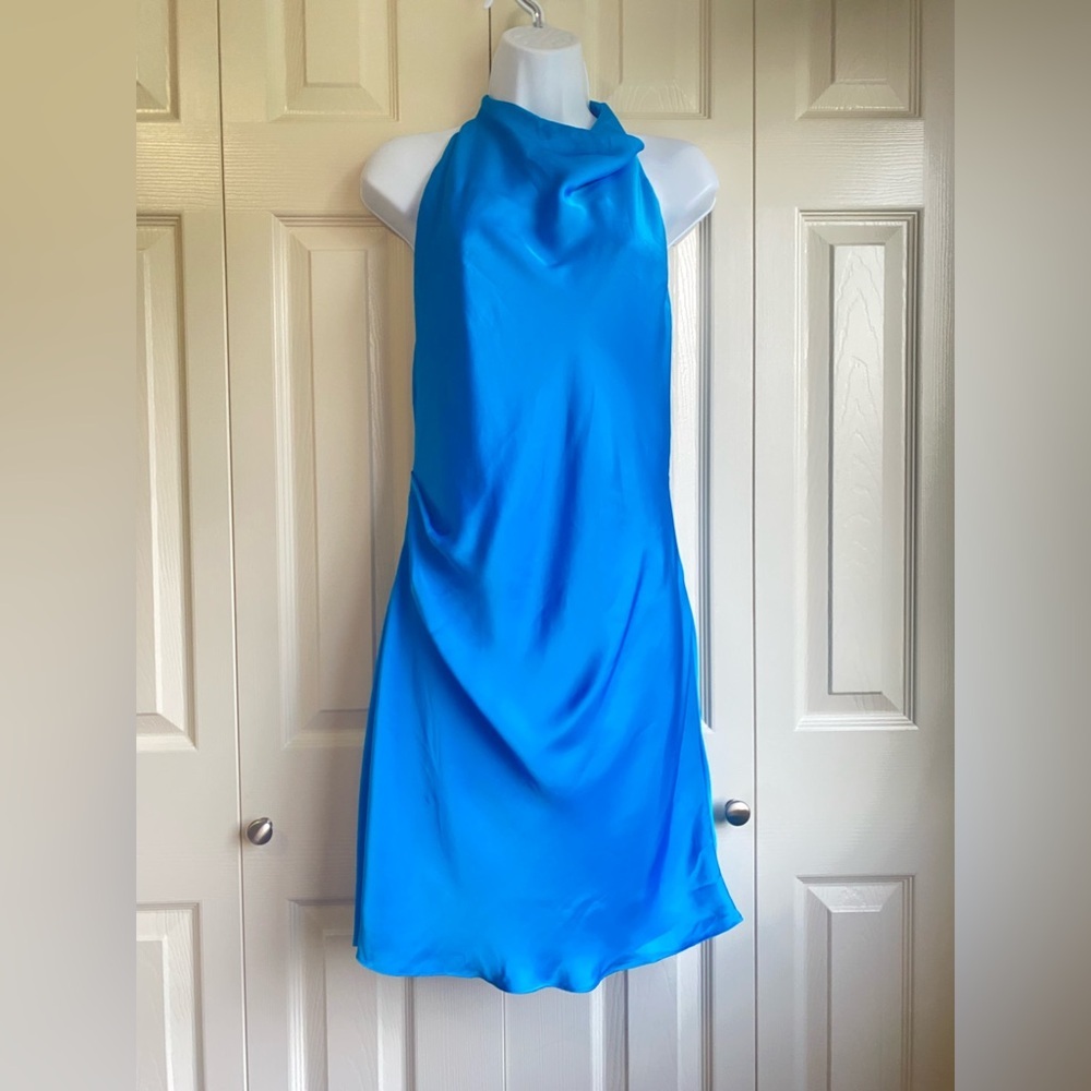 NWT Aritzia Wilfred Audience Satin halterneck mini dress - Picture 9 of 14